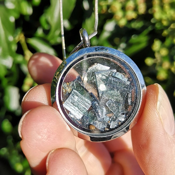 Green Vivianite Pendant - Vivianite Crystal Necklace - Raw Vivianite Shards Encased In Glass Locket 30mm Diameter - Positivity Necklace Gift