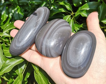 Silver Sheen Obsidian Palm Stone - Silver Obsidian Crystal Palm Stone 122g 100mm - Silver Shimmer Obsidian Pocket Gemstone - Protection