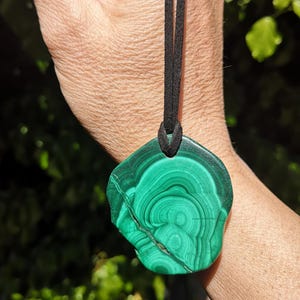 Chunky Malachite Slice Necklace - Malachite on Faux Leather Cord