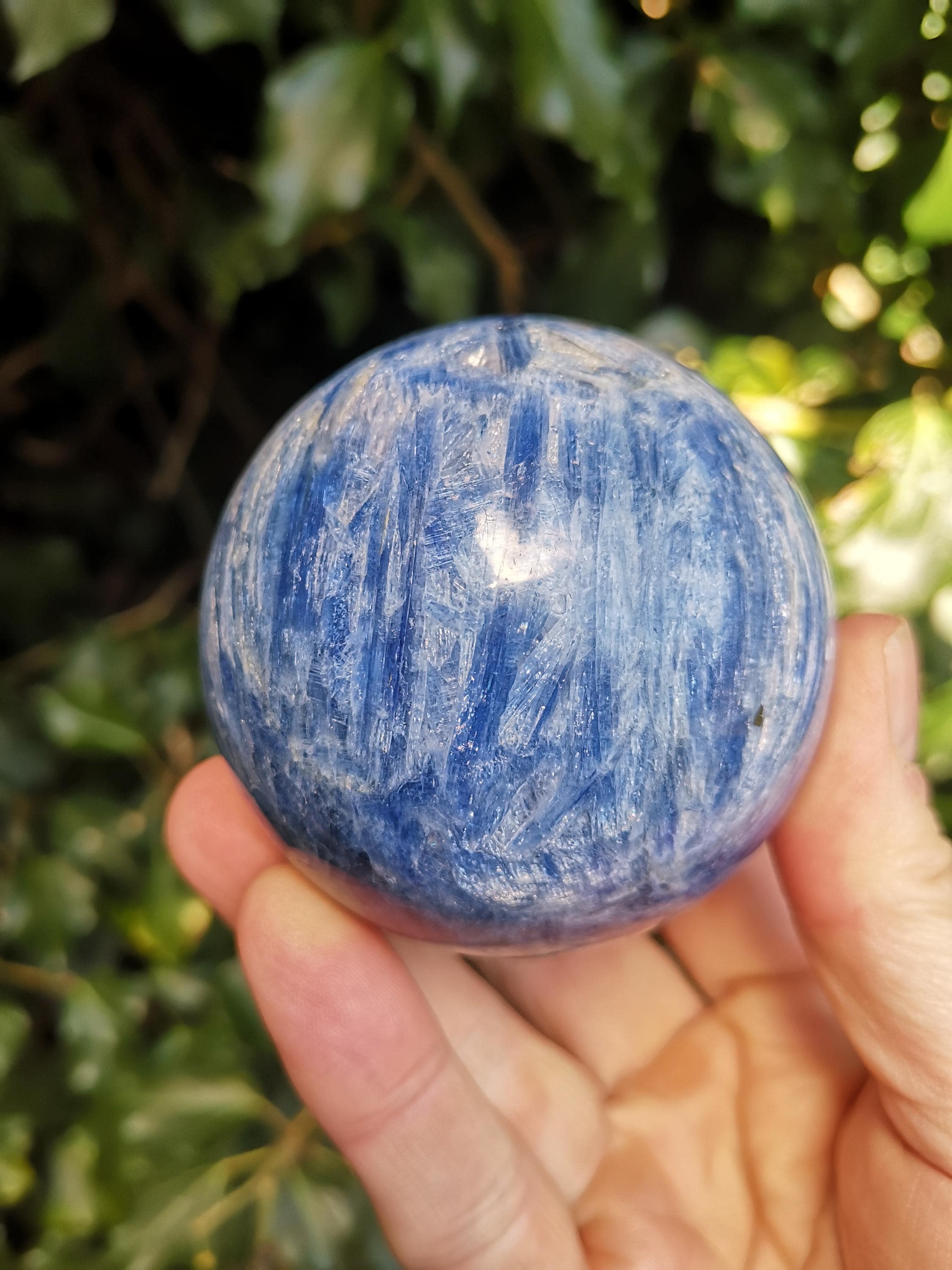 Large Blue Kyanite Sphere 549g - Flashy Blue Kyanite Ball 67mm