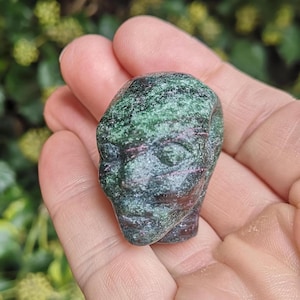 Ruby In Zoisite Crystal Fairy / Faery Star Being Skull Ruby Zoisite Carving - Elven / Elf Crystal Skull Anyolite 1.5 inch - Rare Alien Head