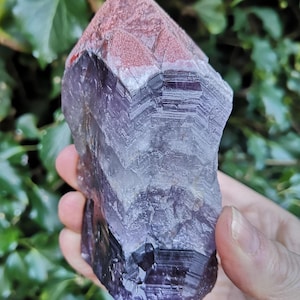 Auralite 23 Crystal 365g - 114mm Raw Auralite 23 - Genuine Auralite 23 from Canada - Red Capped Amethyst with Chevron Banding