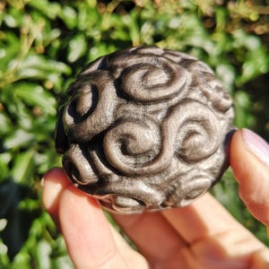 Silver Sheen Obsidian Sphere 238g - Silver Obsidian Carved Scroll Pattern Ball 60mm - Gothic Scrolled Flashy Silver Sphere