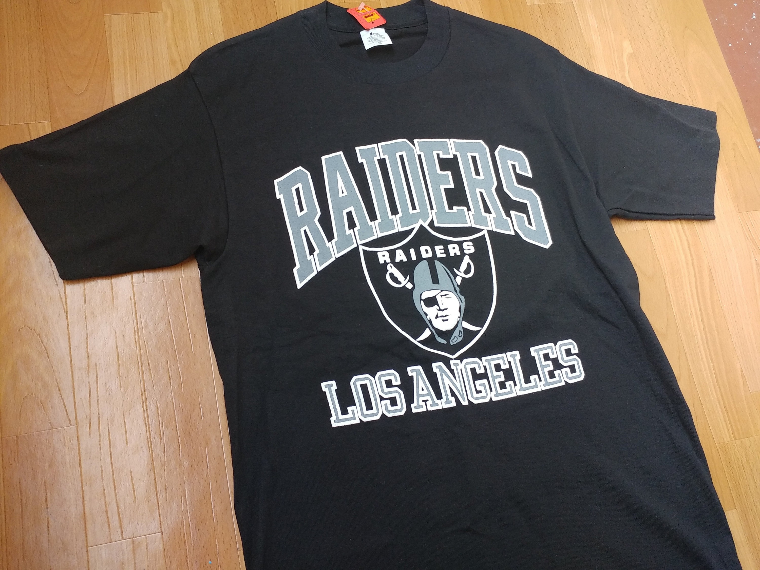 Los Angeles RAIDERS t-shirt vintage NFL jersey nwa shirt | Etsy