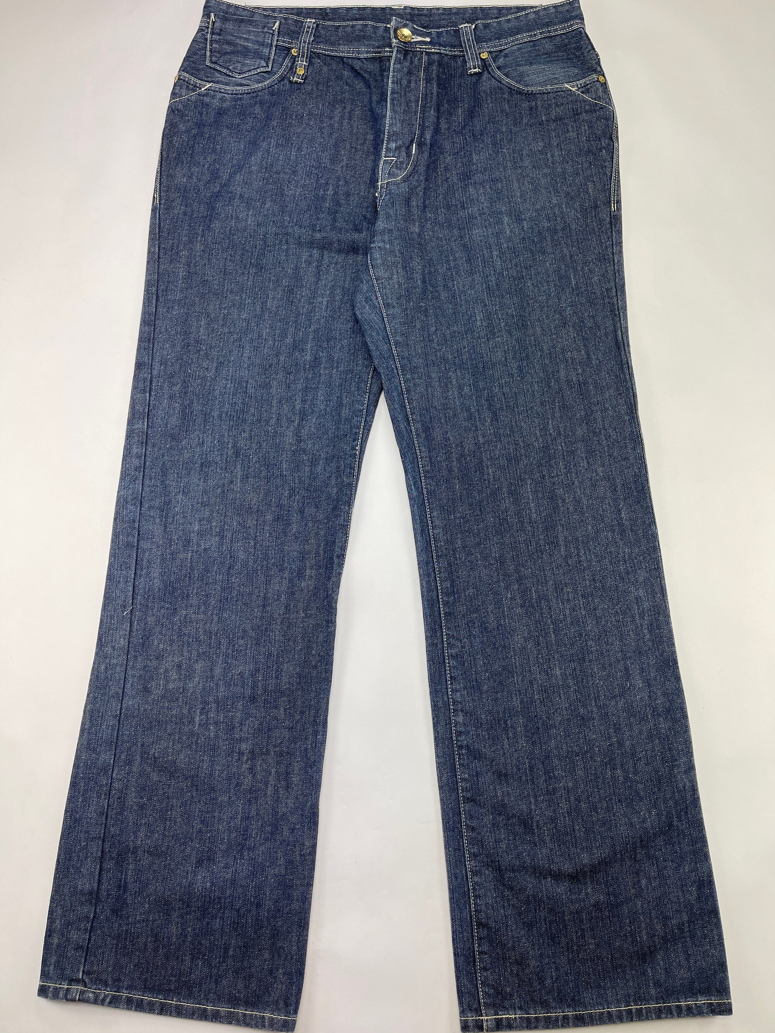really baggy jeans from the 90s