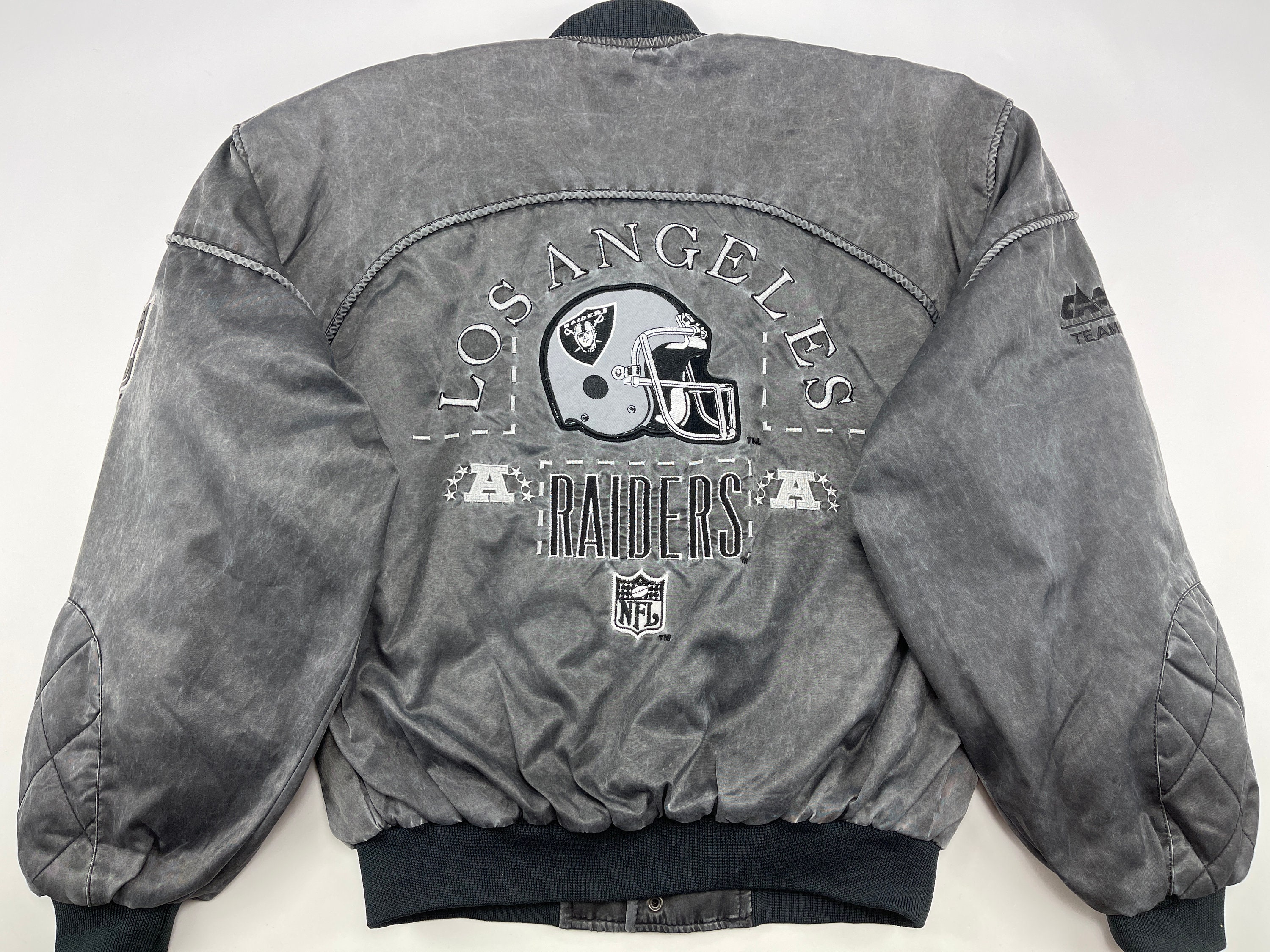 la raiders vest