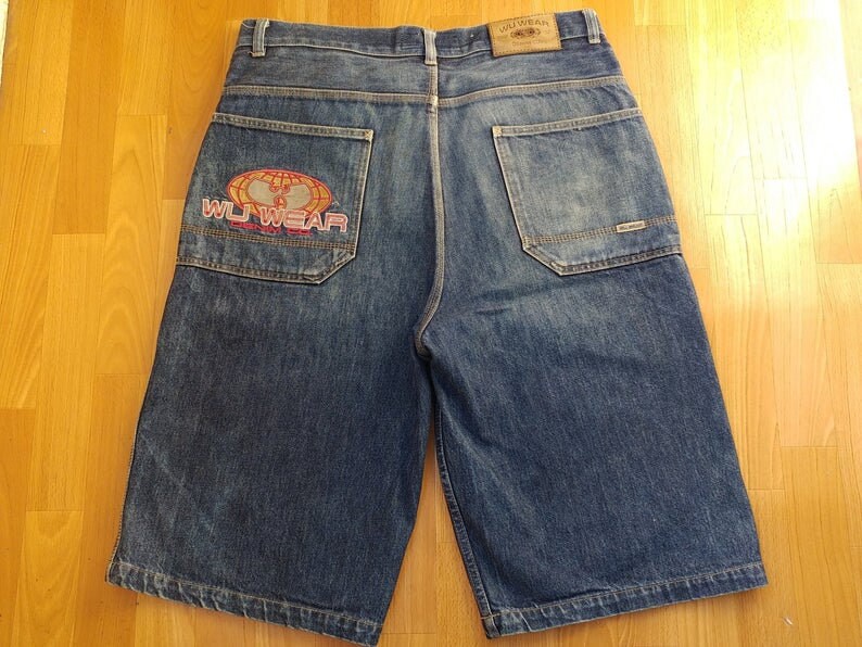 baggy shorts jeans