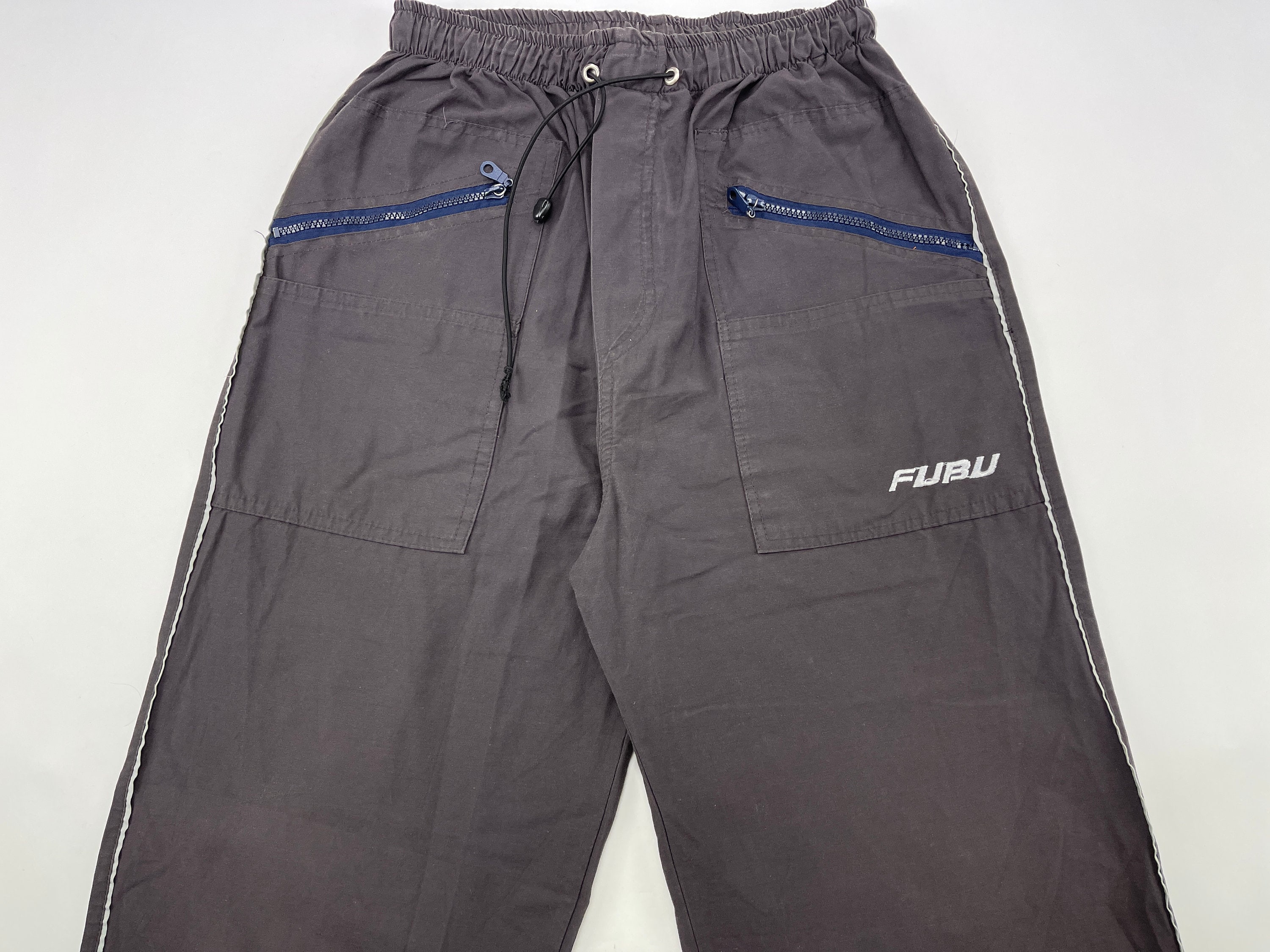 baggy carpenter pants
