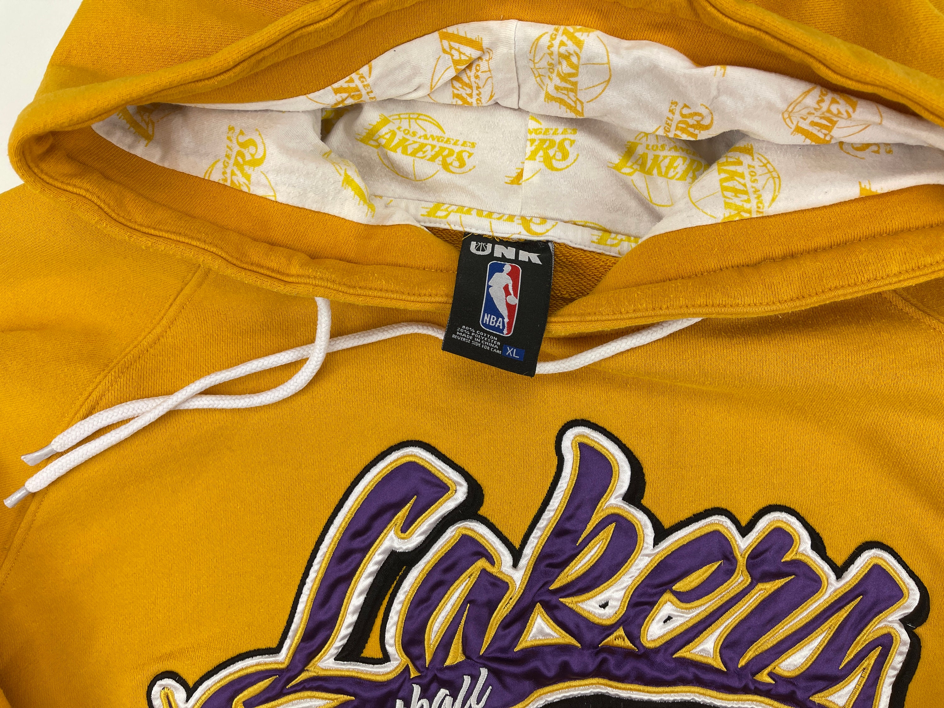 Los Angeles Lakers Hoodie Mens Large Pullover Sweater NBA Basketball UNK  EUC