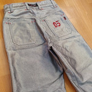 90s hip-hop clothing Platinum FUBU jeans rap 1990s hip hop size W 32 old school streetwear Harlem Globetrotters vintage baggy pants