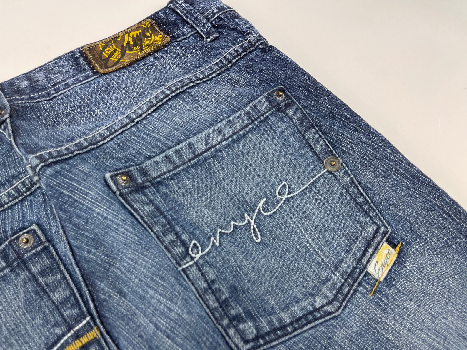 really baggy jeans from the 90s