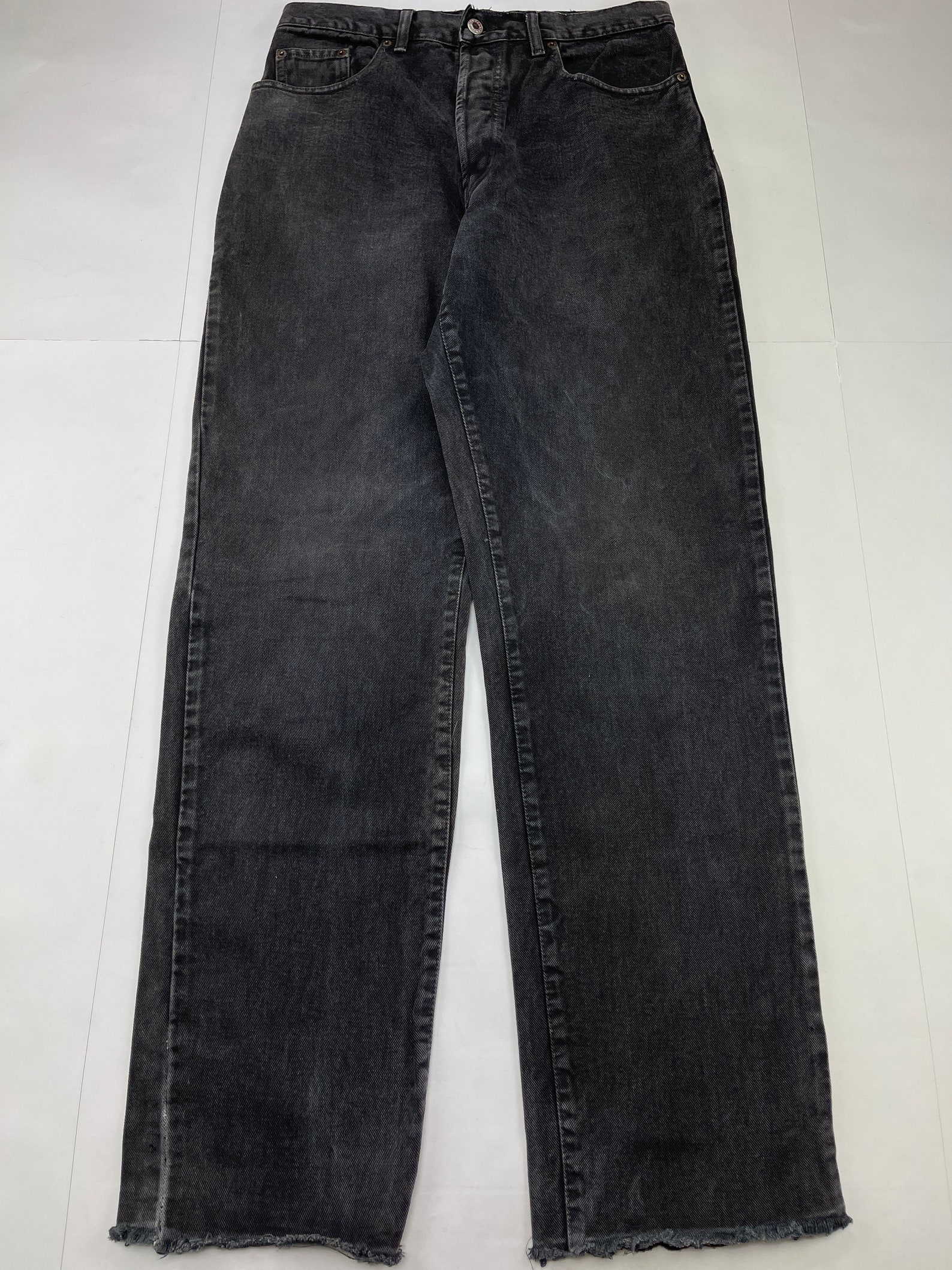 vintage 90s baggy jeans