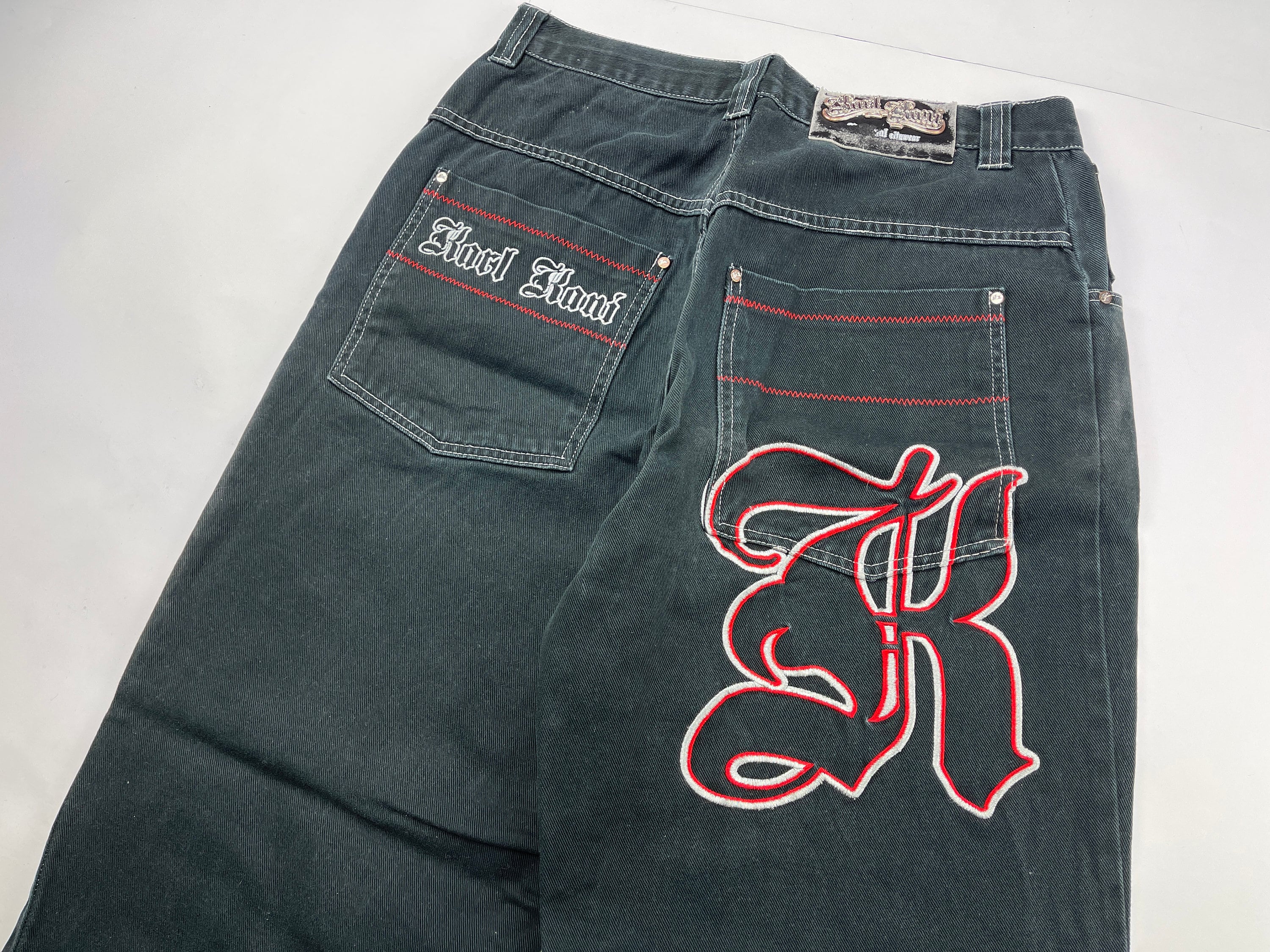 karl kani baggy shorts