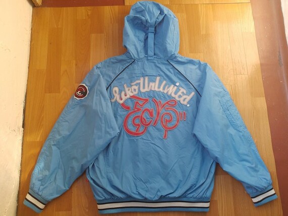 Veste ECKO UNLTD, veste en nylon vintage bleu clair matelassée, vêtements  hip-hop des années 90 veste hip hop college des années 1990, streetwear old  school L Large - Etsy France