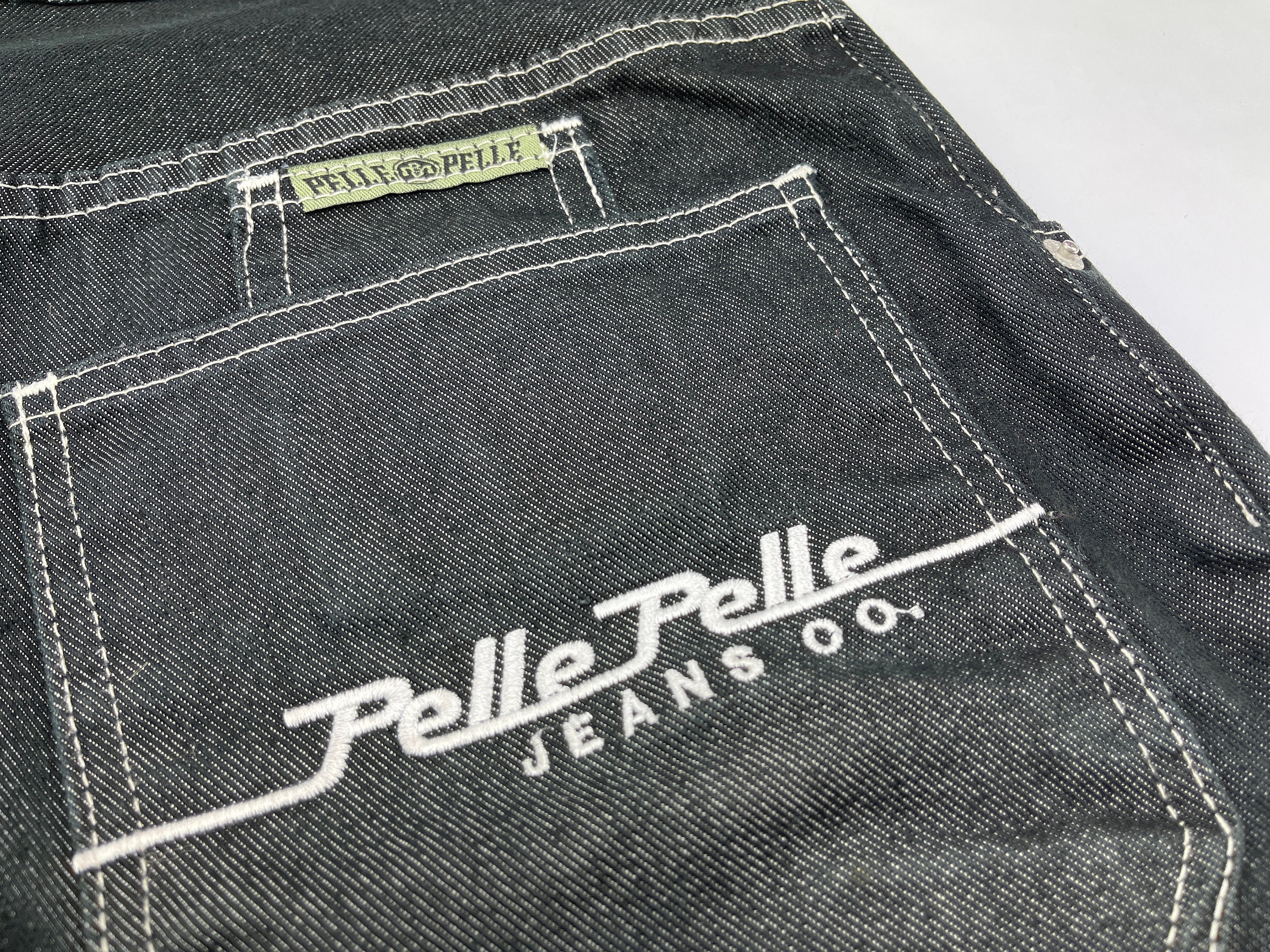 Preços baixos em Calça Jeans Masculina Pelle Pelle