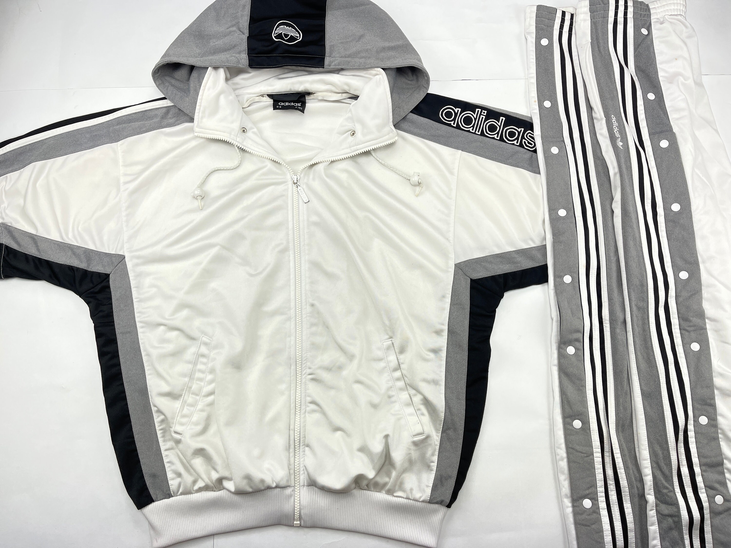 Hip-Hop große 1990er Jacke Set, Vintage Alte Jahre L Größe ADIDAS Trainingsanzug, Jahre Schule D8 Herren Hose Hip-Hop-Kleidung, Trainingsanzug weiß, 90er Basketball