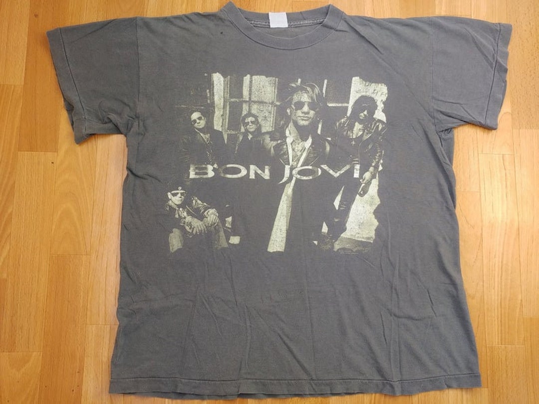 Bon Jovi T-shirt, Vintage 1992 Keep the Faith, 90s Concert Tour Shirt,  Brockum Licensed, 2 Sided 1990s Heavy Metal Punk Rock Size Size XL - Etsy  Hong 