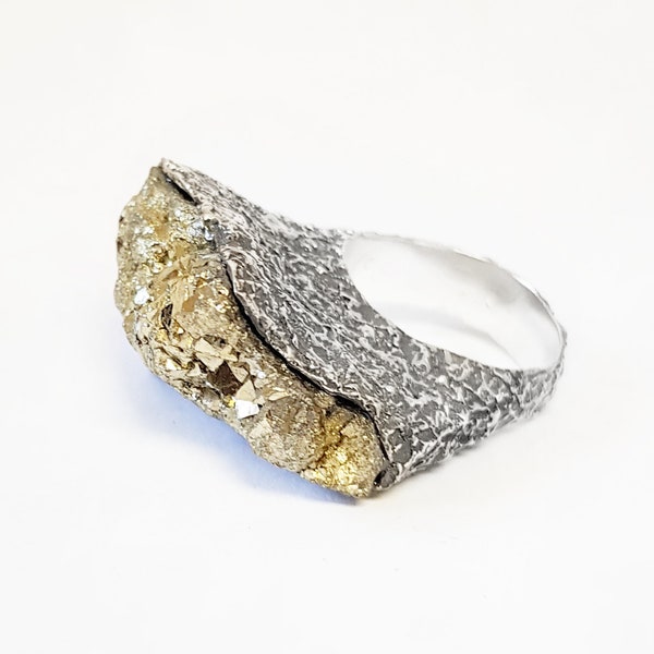 Raw Stone Ring. Pirite Ring and Sterling Silver 925. One-of-a-kind ring. Single Piece. Original Ring. Raw crystal ring