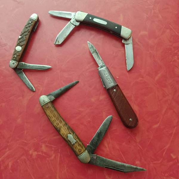 Vintage pocket knives boker tree brand, Barlow, buck. 4 knives