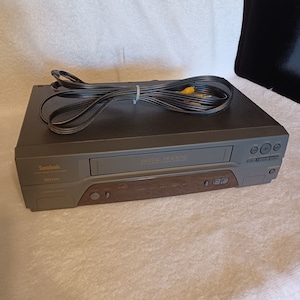 VHS Player Symphonic video Cassette player working model sl2920