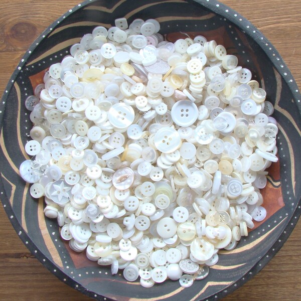 100 Buttons - Etsy