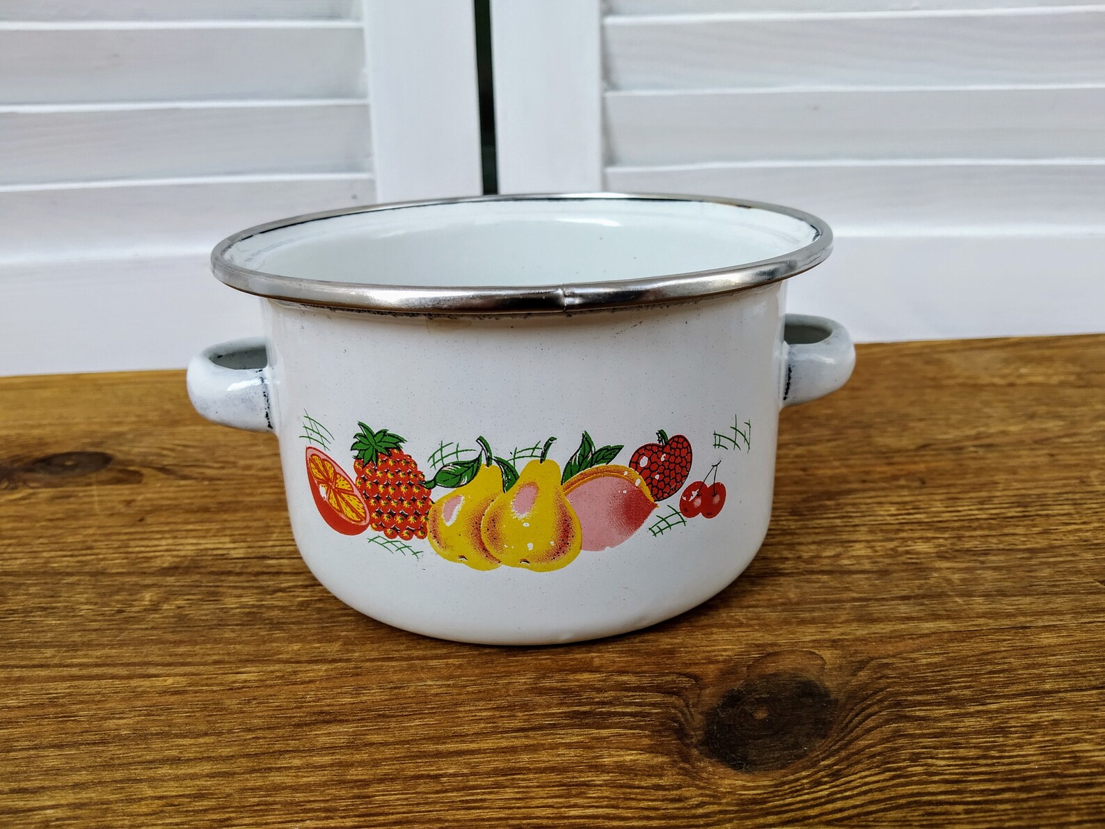 Small Casserole Dish 0,5L Vintage White Enamel Personal Casserole Dish