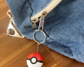 3D Printed Pokeball Keychain