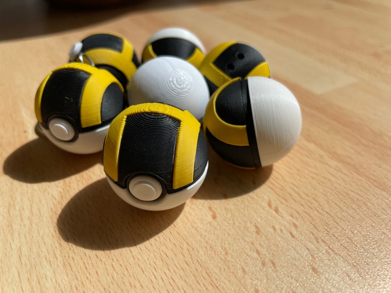 Porte-clés Hyperball Pokeball imprimé en 3D image 7