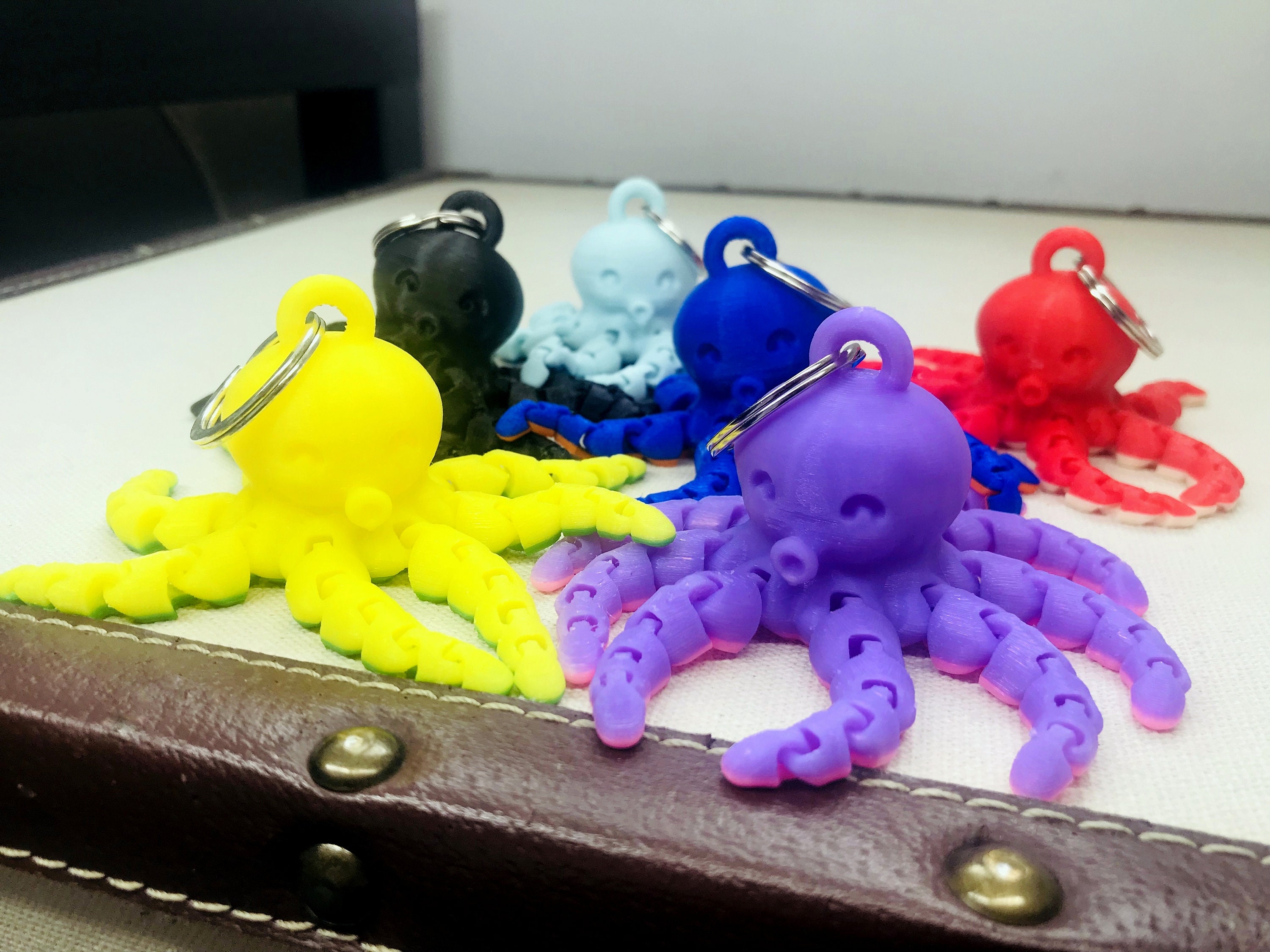 PrintPlastic53 3D Articulated Octopus Key Ring