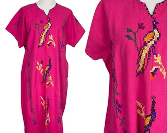 Vintage 70s Caftan Peacock Detail - Size Medium