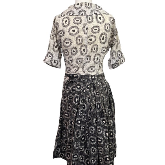 Vintage 1950s Silhouette Blouse and Skirt Set - S… - image 5