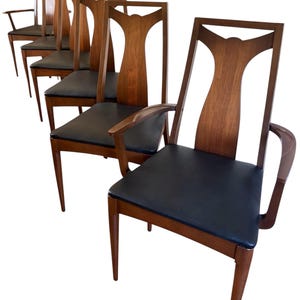 Set of 6 Broyhill Brasilia Dining Chairs – Sculpted Walnut, New Genuine Leather Seats, Mid Century Modern.