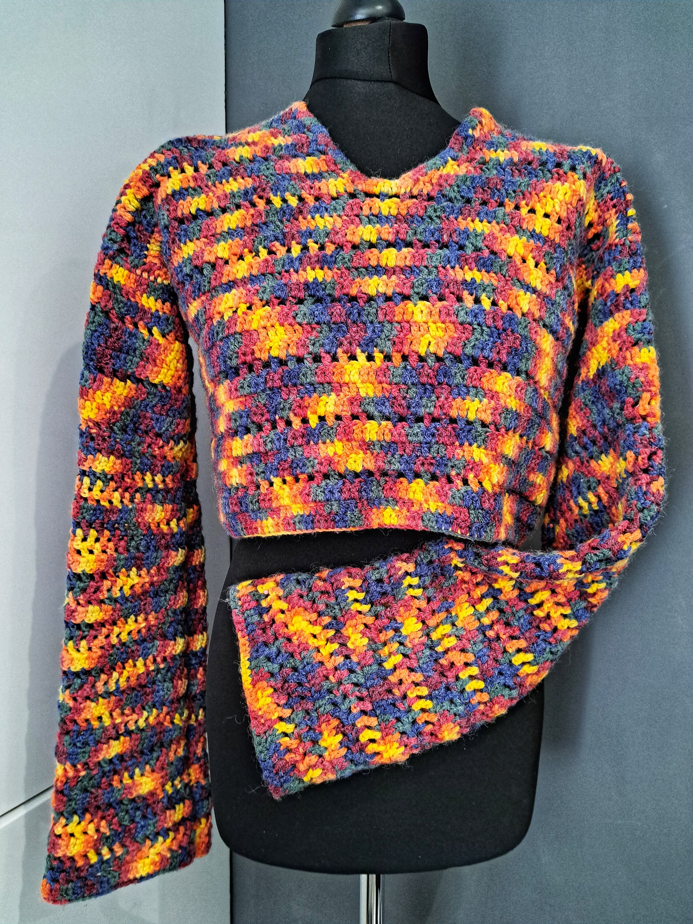 Rainbow crop top sweater new arrivals