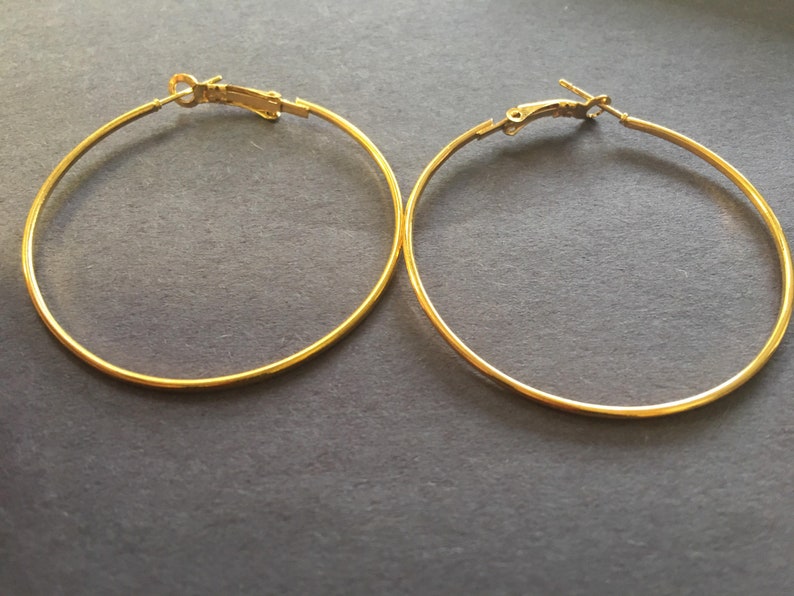 Gorgeous Gold Plated Copper Hoop Earrings Size 40mm50mm Single PairsSet Wholesale item