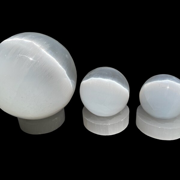 White Selenite Round Sphere Ball Size 2.5'' 3'' & 5'' Inches Sold by Piece