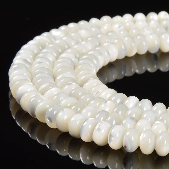3mm Smooth Round, White MOP (Mother of Pearl) Beads (16 Str