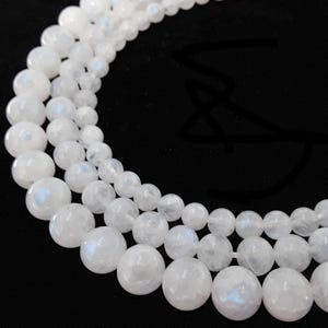 High Quality White Rainbow Moonstone Smooth Round Beads 6mm 8mm 10mm 15.5&quot; Strnd