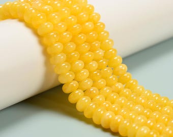 Cuentas redondas lisas de jade teñidas de color amarillo, tamaño 5 x 8 mm, tira de 15,5 pulgadas