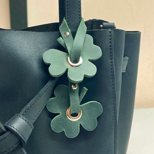 Set of 2 Shamrocks Bag Charm, Handbag charm or backpack charm, personalized charm for bag, gift for her, gift for mom, leather bag charm,