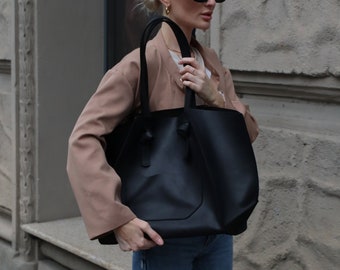 Black Leather Tote Bag: Large Travel Carryall