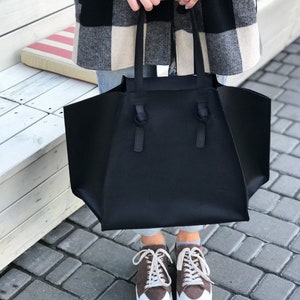 Celine black leather 2024 large tote bag