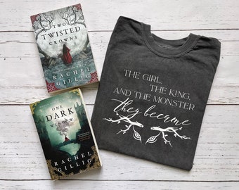 Camisa con licencia de One Dark Window Comfort Colors, Two Twisted Crowns, productos de The Shepherd King, Rachel Gillig, Raven Yew, Elspeth Spindle
