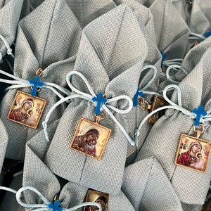 Christening bomboniere / favour pouch with Mother Mary & Baby jesus keychain