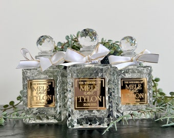 Whiskey decanter wedding Bomboniere - Minimum order is 15 bottles