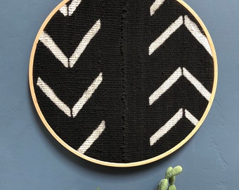 9" Black White Arrow African Mudcloth Gallery Wall Large Wall Hanging, Wood Circle Frame, Modern Boho Authentic Vintage Textile Art