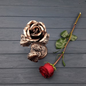Rose forged Metal sculpture 6th wedding gift blacksmith Metal rose Steel rose Forged rose Iron anniversary Iron Roses Forged iron
