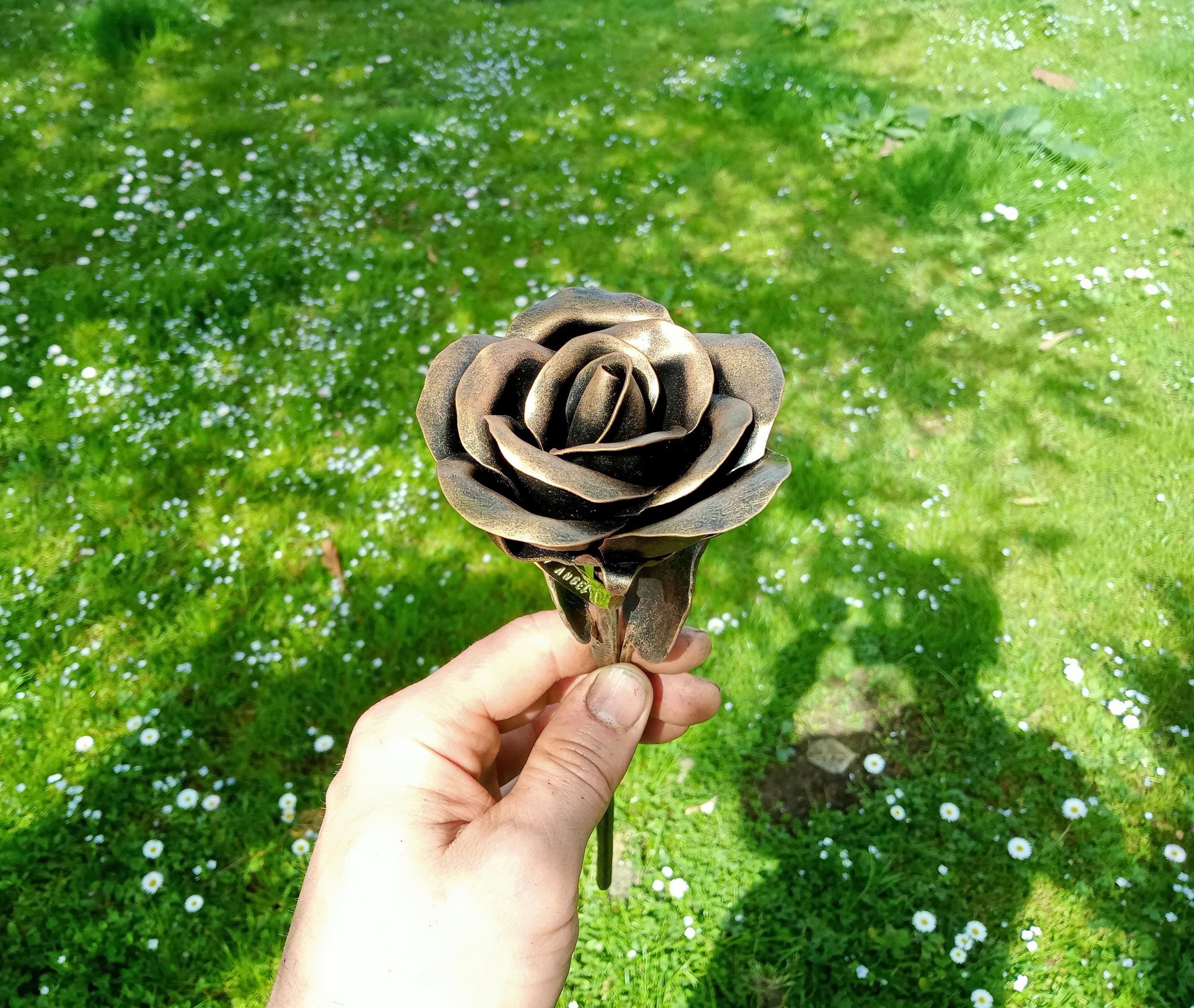 6th anniversary, Blacksmith rose, 6th anniversary gift, iron gift for her, Metal rose sculpture, anniversary flower, wedding gift, metal art