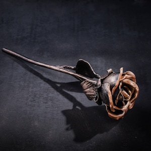 Iron rose, Blacksmith rose, 6th anniversary gift, iron gift for her, Metal rose sculpture, Table decorations, Metal decorations, Rose