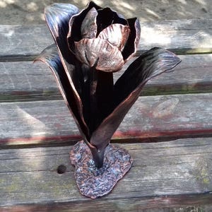 Tulipano forgiato, 11° anniversario, 11° anniversario di matrimonio, anniversario in acciaio, ferro battuto, forgiato, fiore di ferro, regalo per lei, regalo di nozze