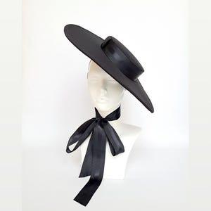 Modern Black Large Brim Boater Hat, Women Wide Brim Canotier Hat, Elegant Boater Fascinator Hat with Ribbon